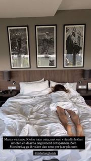 Victoria Koblenko feet photo 5