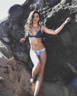 Victoria Konefal feet photo 3