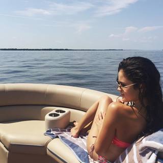 Victoria Moroles feet photo 11
