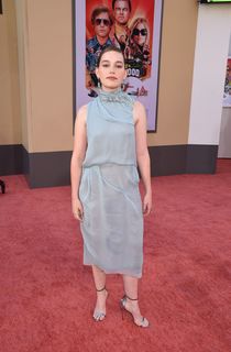 Victoria Pedretti feet photo thumbnail