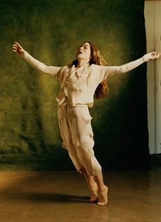 Victoria Pedretti feet photo 2