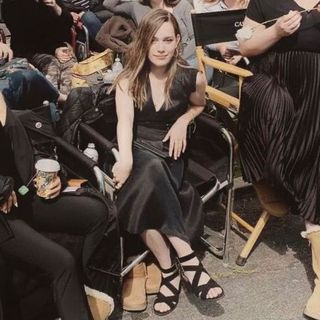 Victoria Pedretti feet photo 8