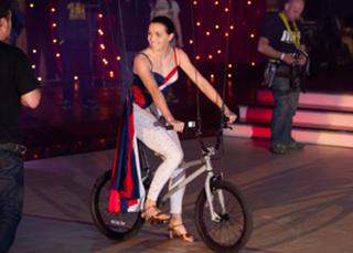 Victoria Pendleton feet photo 6