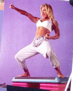 Victoria Pratt feet photo 9