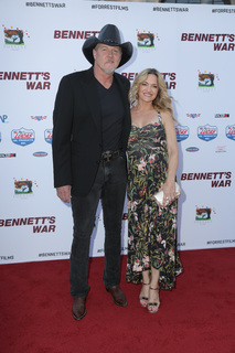 Victoria Pratt feet photo 7