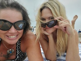 Victoria Pratt feet photo 9