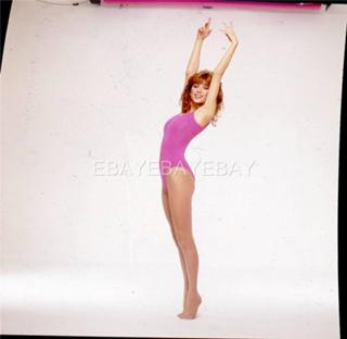 Victoria Principal feet photo thumbnail