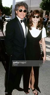 Victoria Principal feet photo thumbnail
