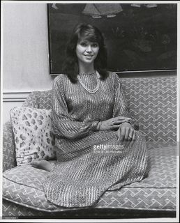 Victoria Principal feet photo thumbnail