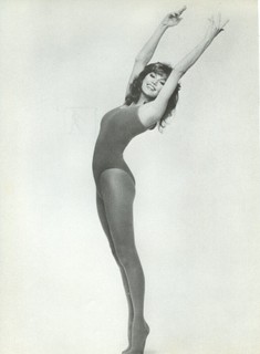 Victoria Principal feet photo thumbnail