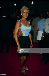 Victoria Rowell feet photo 9