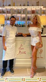 Victoria Silvstedt feet photo thumbnail