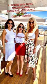 Victoria Silvstedt feet photo thumbnail