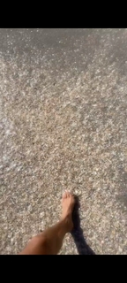 Victoria Silvstedt feet photo thumbnail