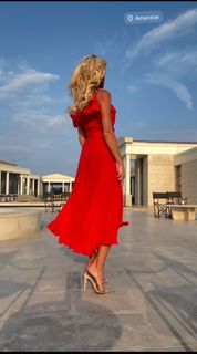 Victoria Silvstedt feet photo 18