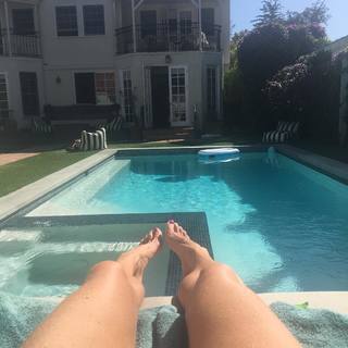 Victoria Smurfit feet photo 15