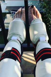 Victoria Smurfit feet photo 7