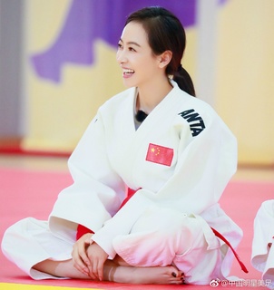 Victoria Song feet photo 15