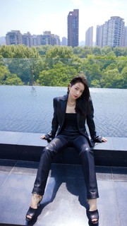 Victoria Song feet photo 17
