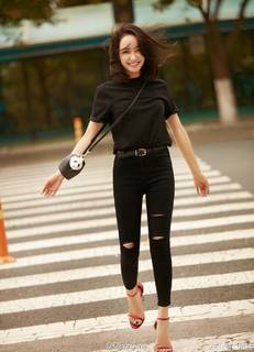 Victoria Song feet photo 16