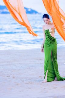 Victoria Song feet photo 12