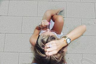 Victoria Swarovski feet photo thumbnail