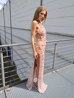 Victoria Swarovski feet photo 2