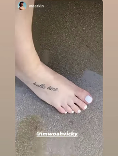 Victoria Waldrip feet photo thumbnail