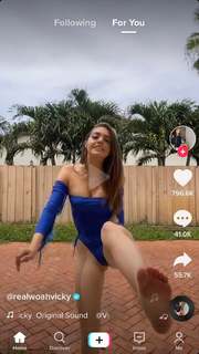 Victoria Waldrip feet photo thumbnail