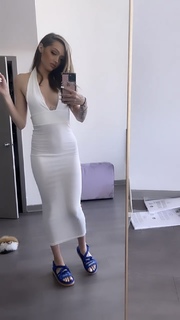 Victoria Waldrip feet photo thumbnail