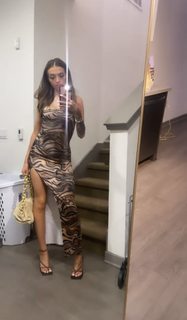 Victoria Waldrip feet photo thumbnail