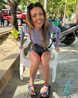 Victoria Waldrip feet photo thumbnail