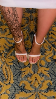 Victoria Waldrip feet photo thumbnail