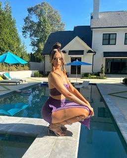Victoria Waldrip feet photo thumbnail