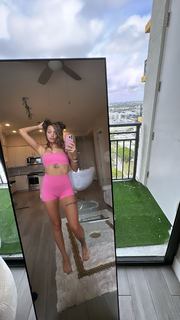 Victoria Waldrip feet photo thumbnail