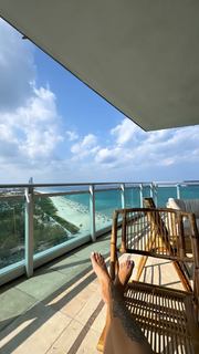Victoria Waldrip feet photo thumbnail