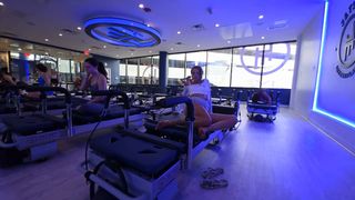 Victoria Waldrip feet photo thumbnail