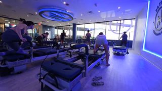 Victoria Waldrip feet photo thumbnail