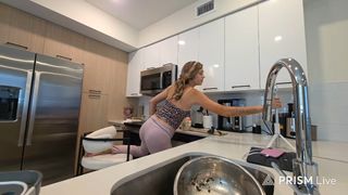 Victoria Waldrip feet photo thumbnail