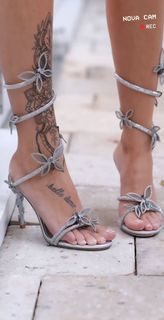 Victoria Waldrip feet photo thumbnail