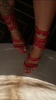 Victoria Waldrip feet photo thumbnail