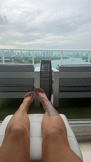 Victoria Waldrip feet photo 6