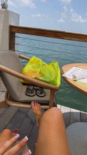 Victoria Waldrip feet photo 2
