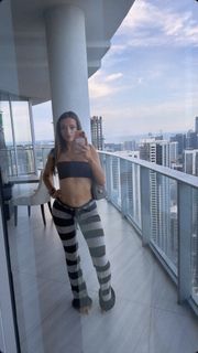 Victoria Waldrip feet photo 9