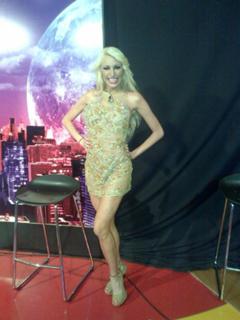 Victoria Xipolitakis feet photo 3