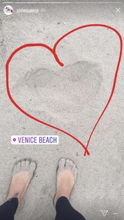 Vida Guerra feet photo thumbnail