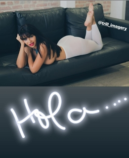 Vida Guerra feet photo thumbnail
