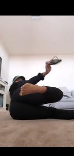 Vida Guerra feet photo thumbnail