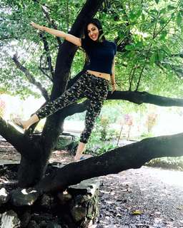 Vidisha Srivastava feet photo 18
