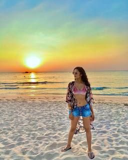 Vidisha Srivastava feet photo 12